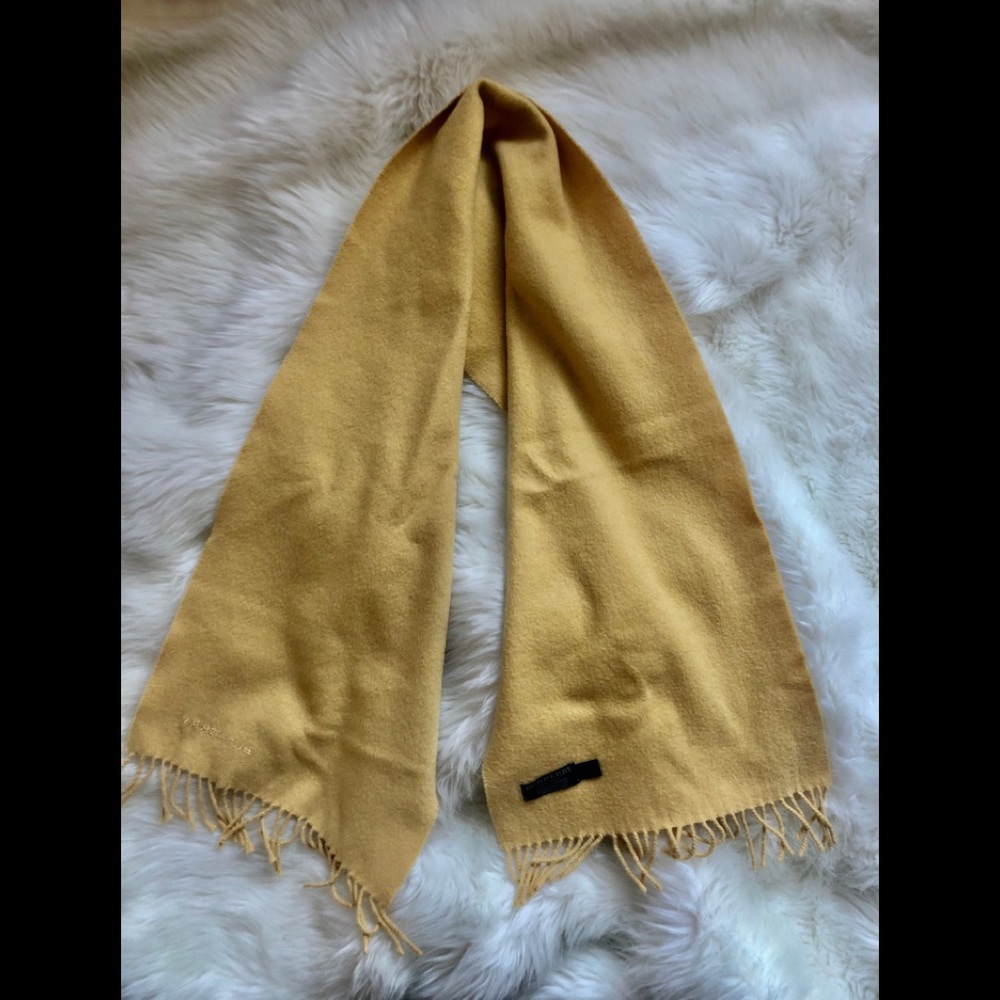 Authentic 100 percent cashmere Burberry scarf